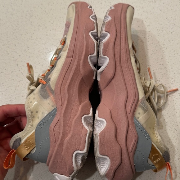 Sorel KINETIC™ BREAKTHRU TECH LACE SNEAKER, Sz 8, Chalk/Eraser Pink - Picture 11 of 11